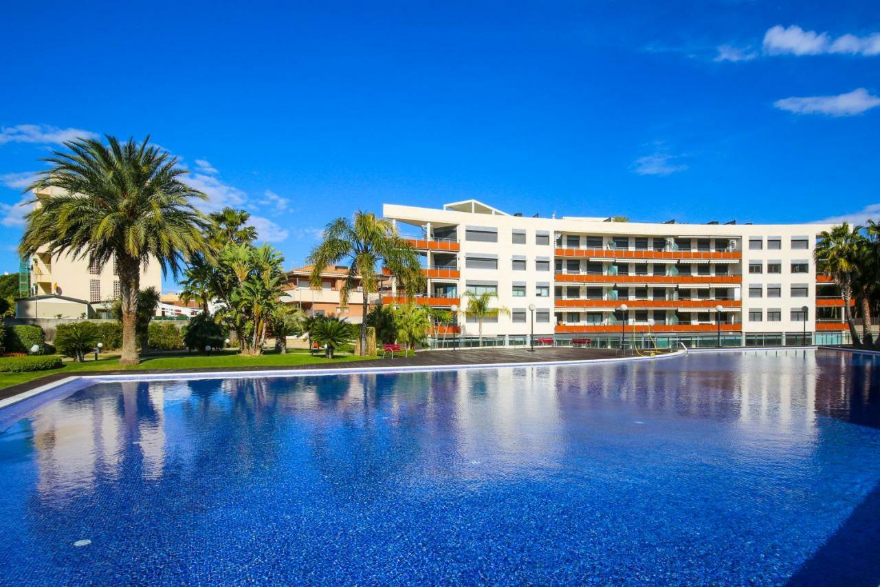 Galera Planet Costa Dorada Villa Cambrils Exterior foto